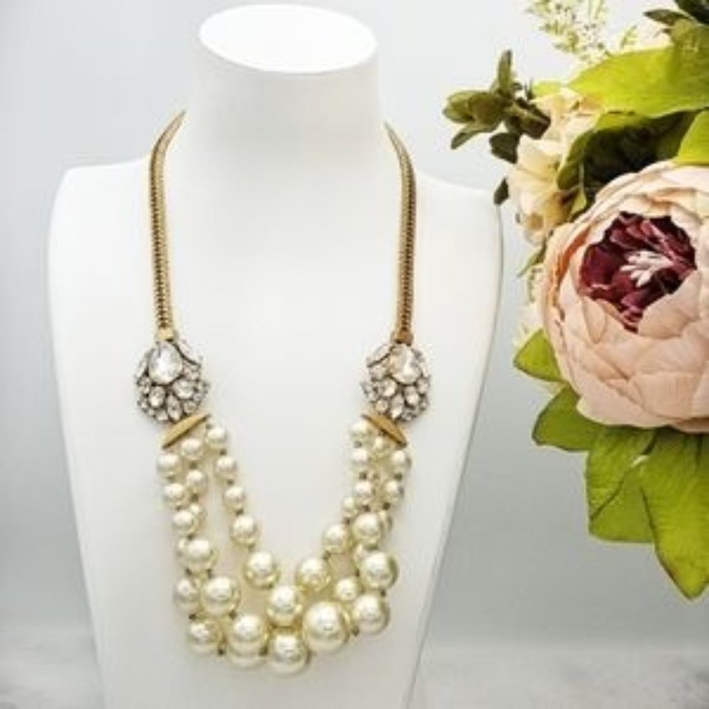 CAbi pearl necklace/bracelet